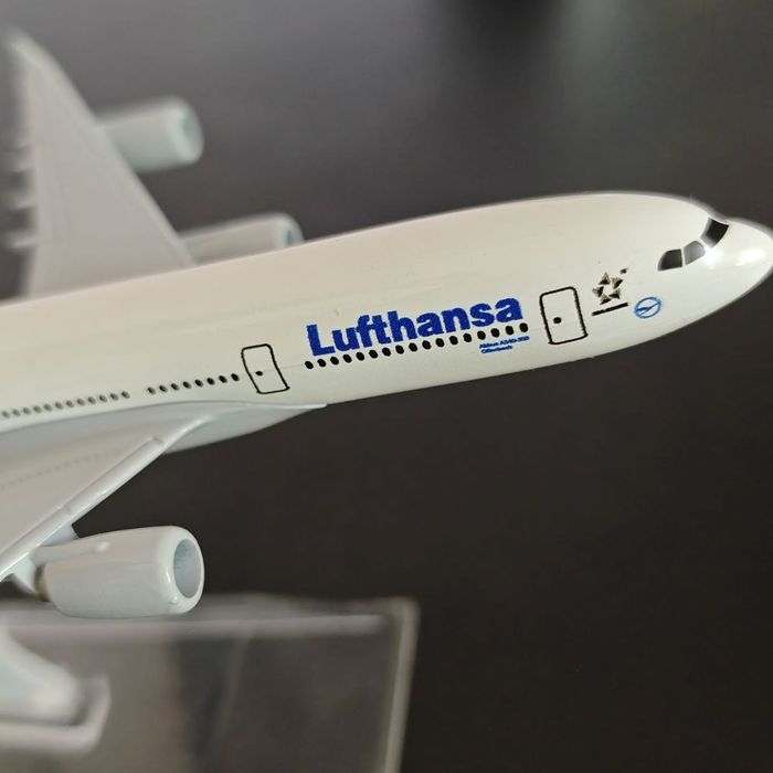 Модель літака самолёт