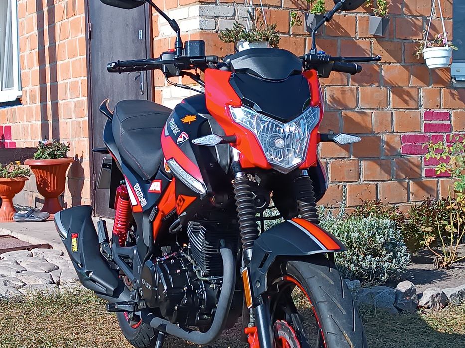 Мотоцикл Spark sp200 r27