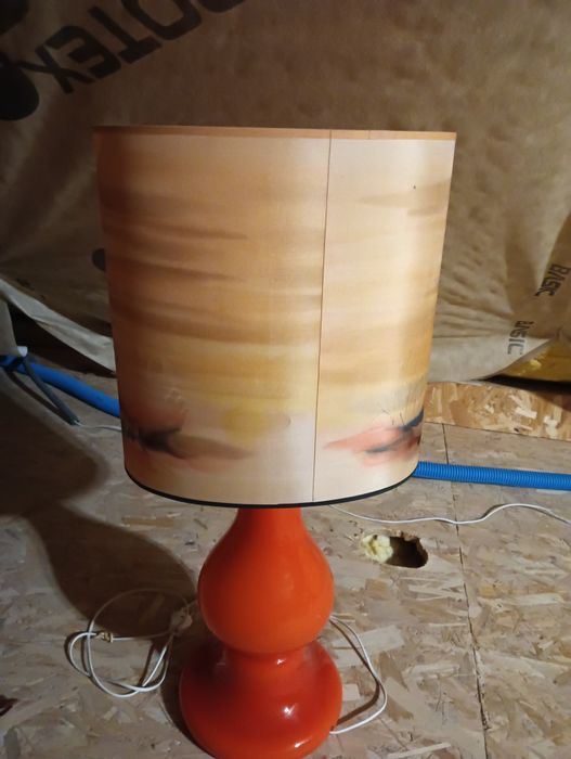 Lampa antyk że szkła.