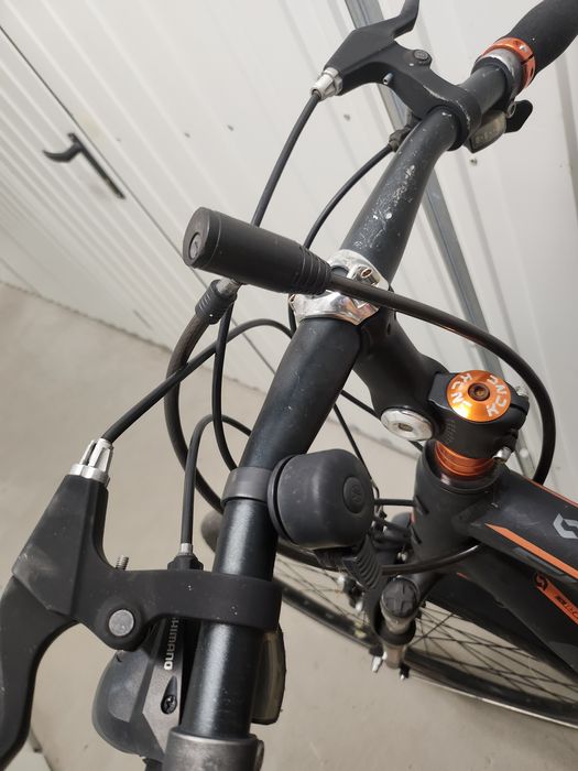 Rower trekkingowy SCOTT SUB SPORT 30 | Alivio | Amortyzator