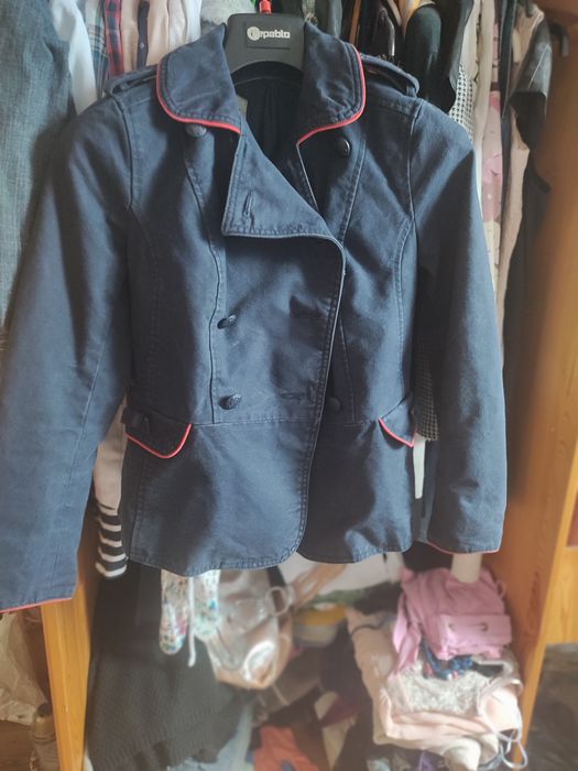 Sprzedam kurtkę .marynarke