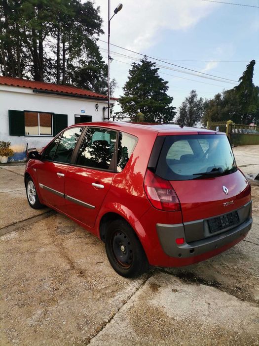 PARA PEÇAS Renault Megane Scénic 1.9 Dci de 2005