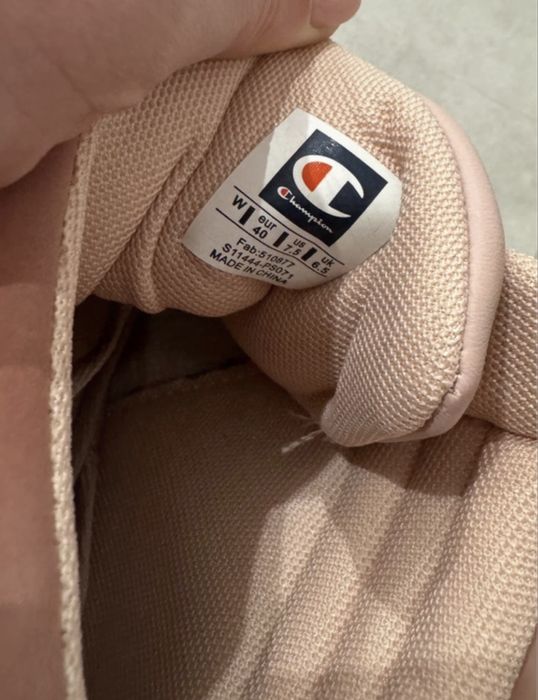 Buty różowe Champion