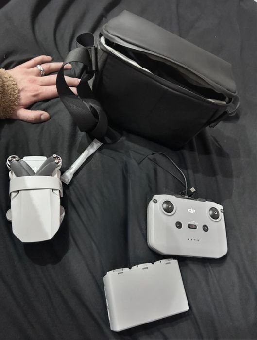 Dron DJI Mini 4K full combo