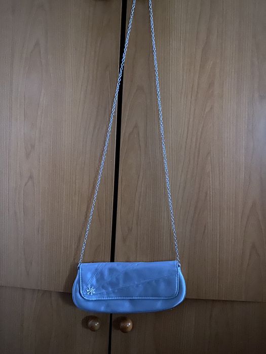 Сумка-клатч на цепочке