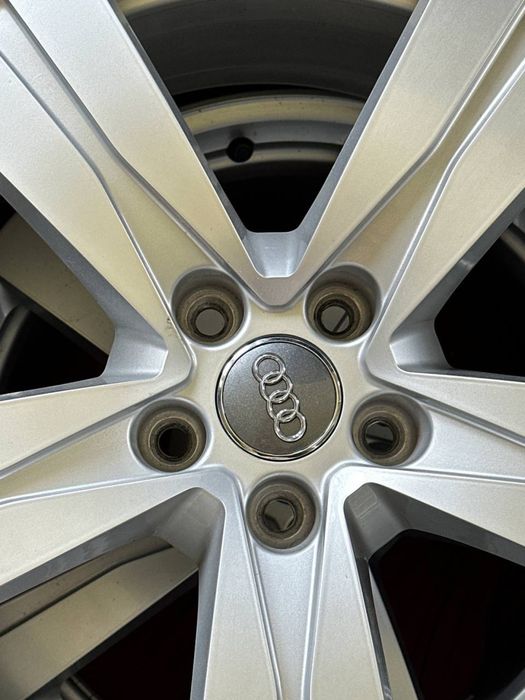Колеса audi R18, 245/50, продаж тільки комплектом (диски + шини)