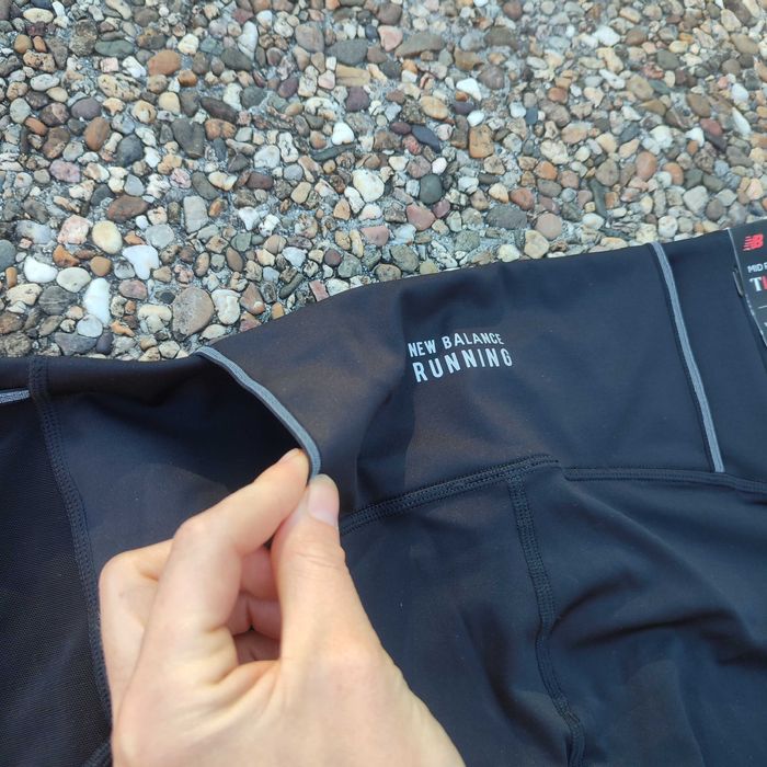 New Balance Leggings de Corrida Track & Field Pretos Elásticos