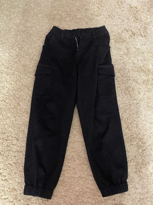 Продам джинсы черного цвета