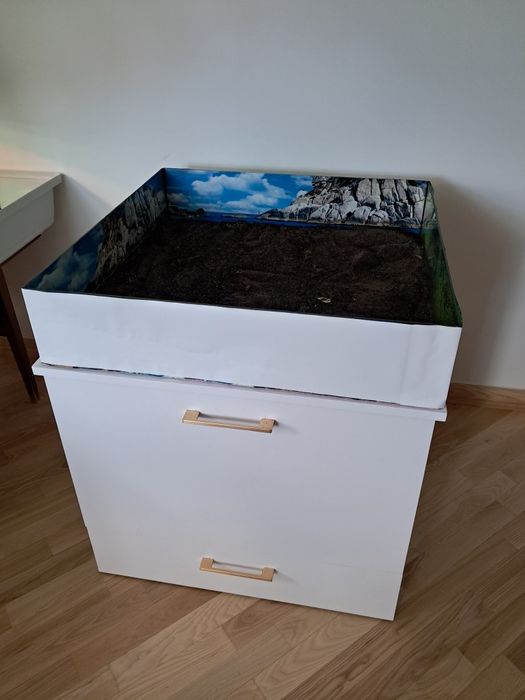 Terrarium z szafką
