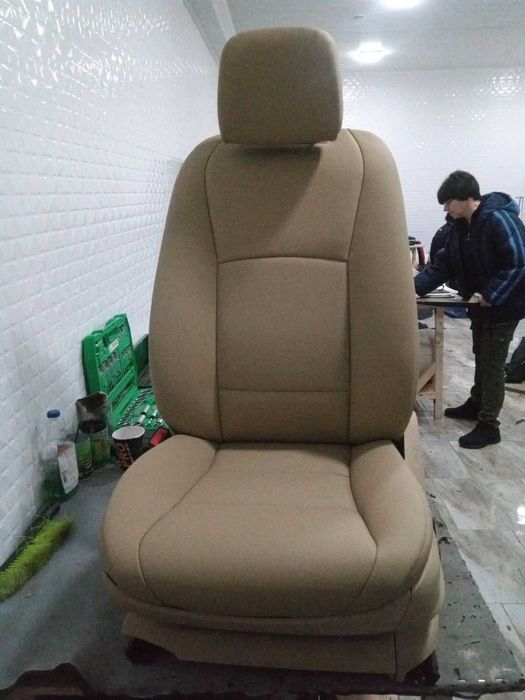 Обшивка салона авто Перетяжка сидений Переоборудование микроавтобусов