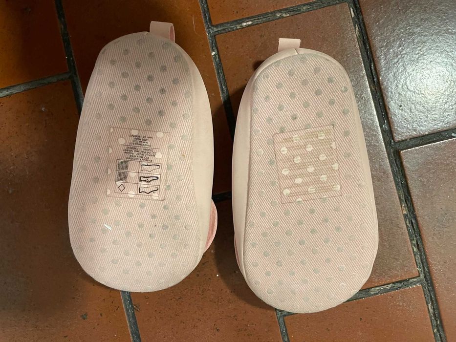 Sapatos sabrinas bebe 9-12 meses rosa primark