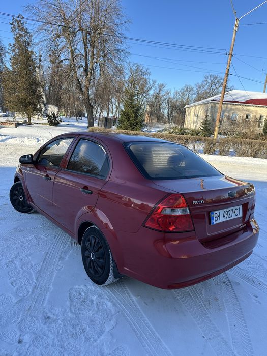 Chevrolet aveo не фарбована