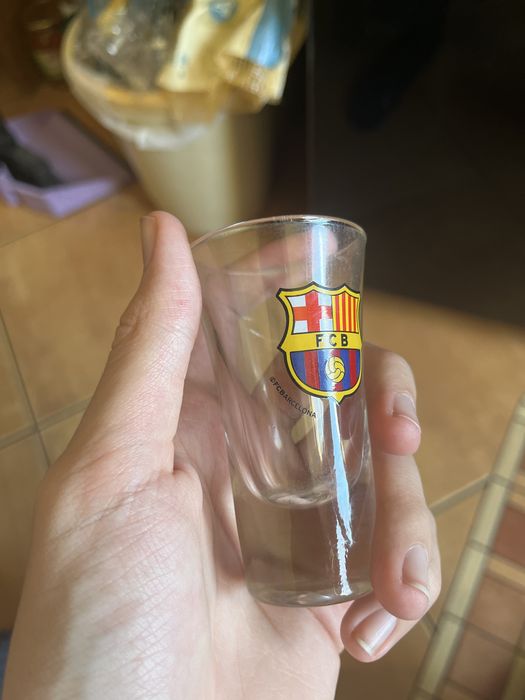 Dwa orginalne kieloszki barcelony