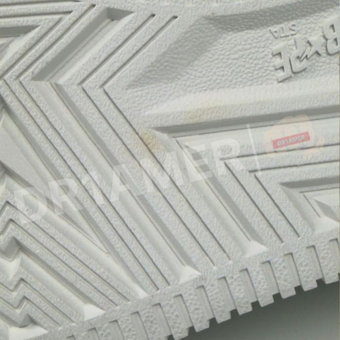 BAPE STA X SOLEBOX (Edição Limitada)