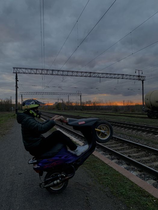 Honda DIO 28 zx(ne Ymaha)