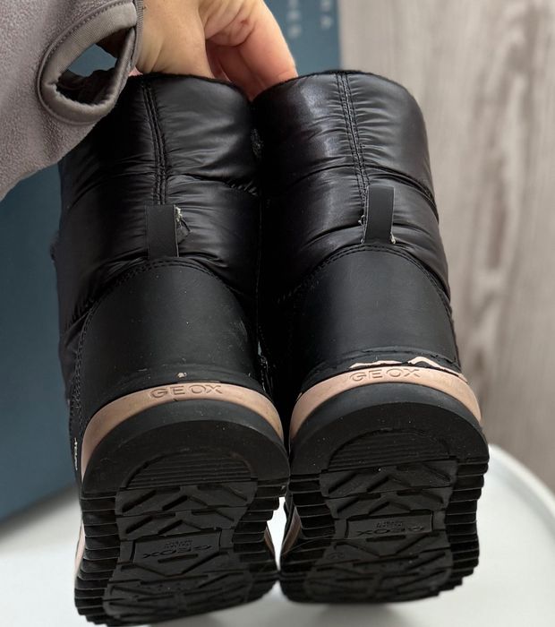 Зимові чоботи Geox на дівчинку розмір 34