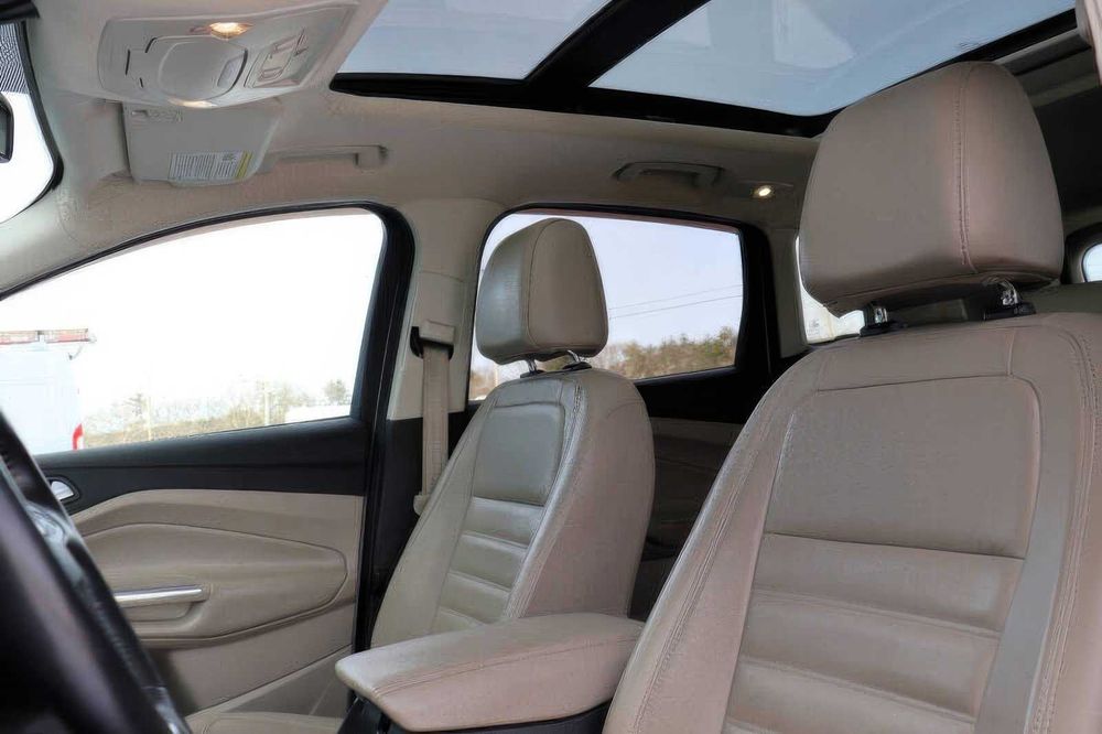 Ford Escape Titanium      2017