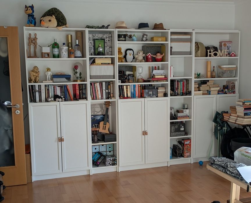 Móveis IKEA (vários modelos)