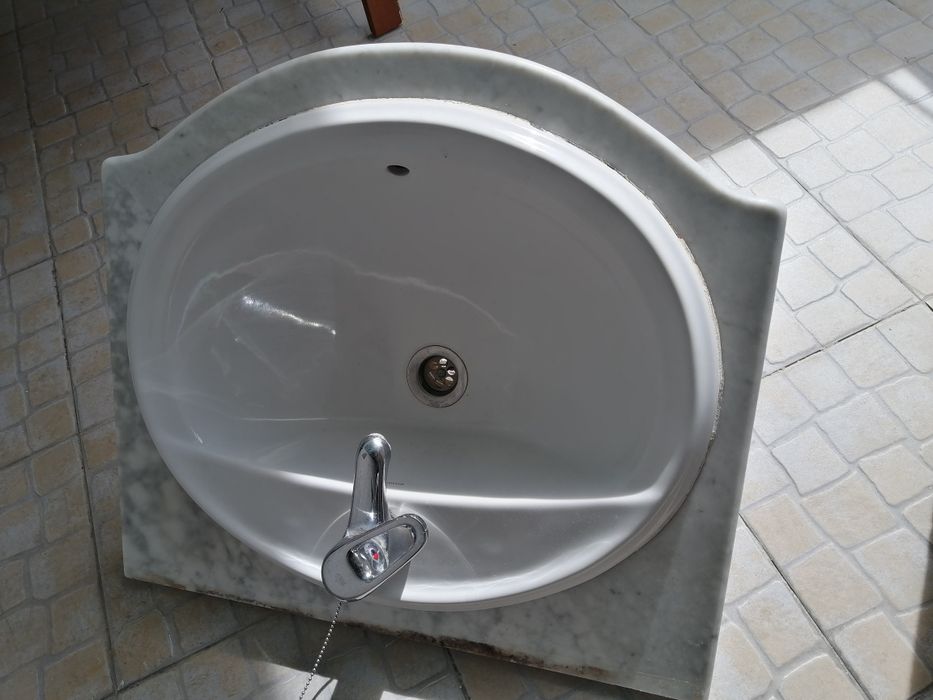 Lavatorio de banheiro