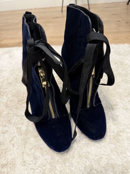 Zara ботильоны 38р велюр синий