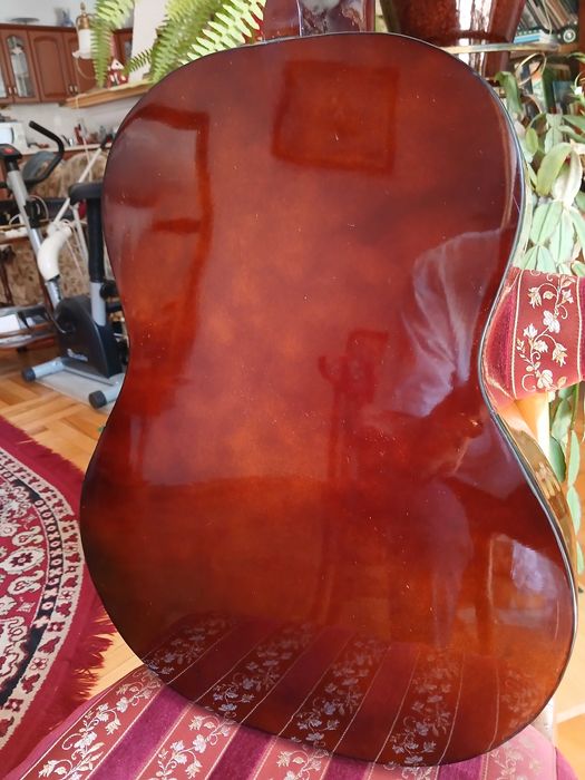 Gitara klasyczna 4/4 nowa