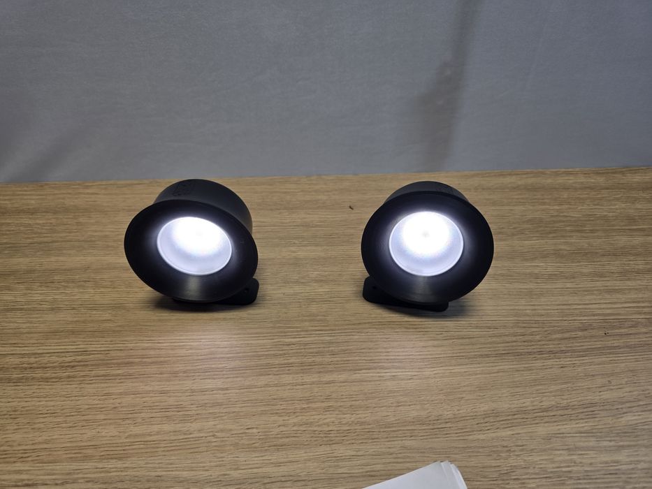 Zestaw bezprzewodowych lampek LED