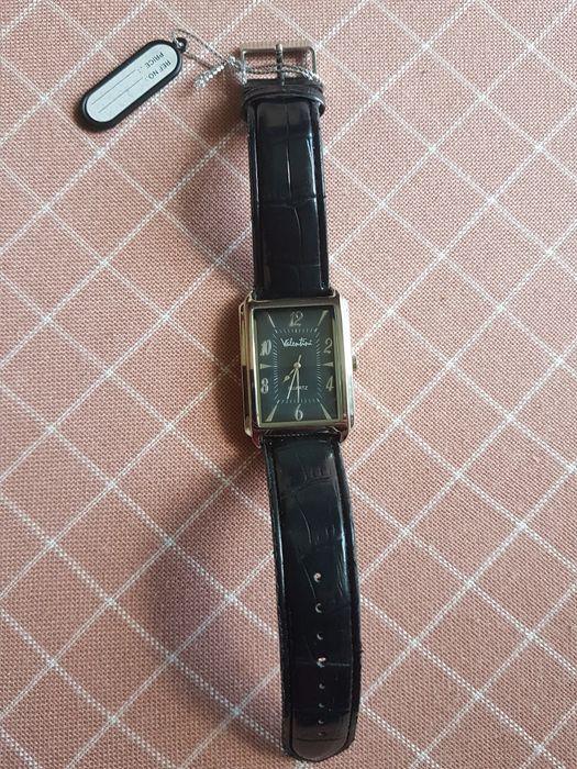 Годинник Valentino