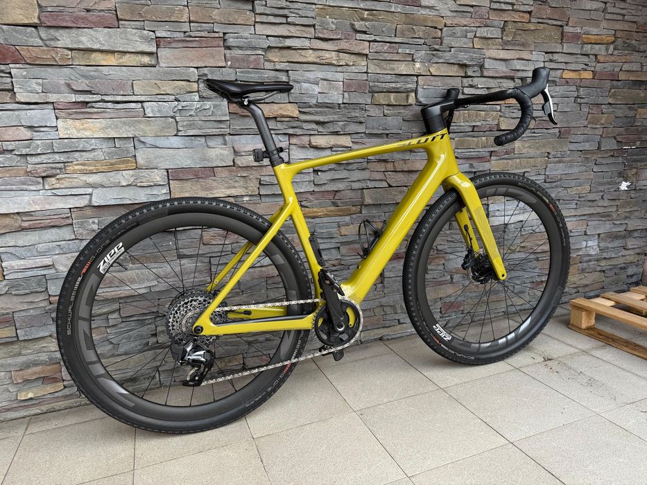 Bicicleta eletrica gravel/estrada