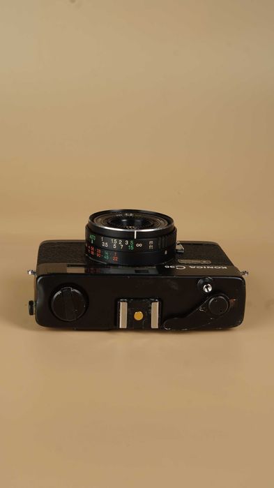 Aparat analogowy Konica C35 Flashmatic black