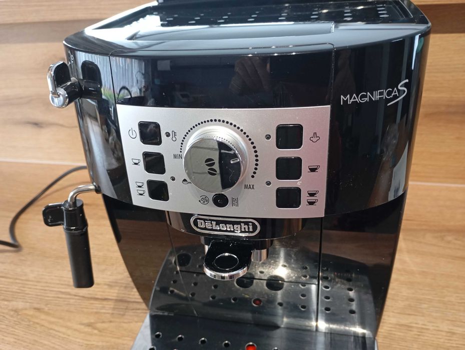 Ekspres do kawy DeLonghi