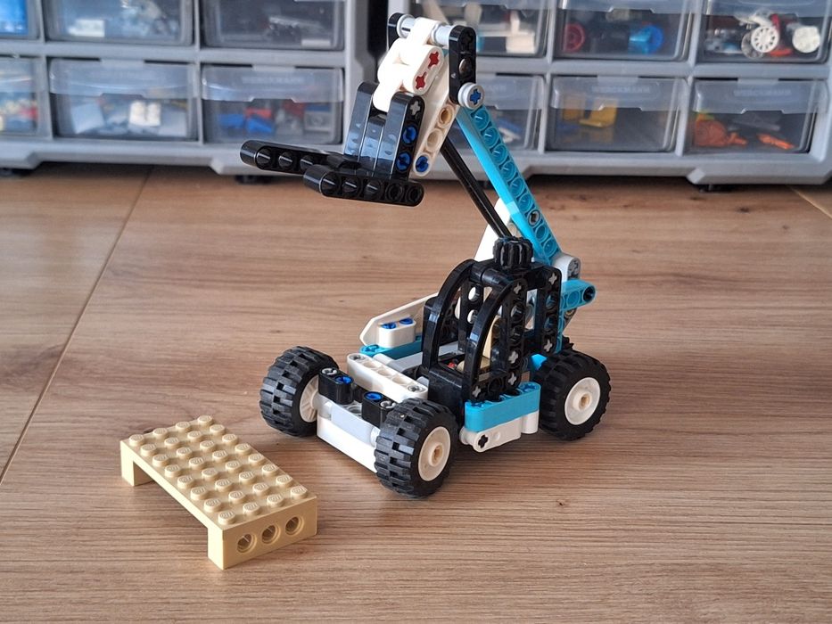 Lego Technic- 42133- Telehandler