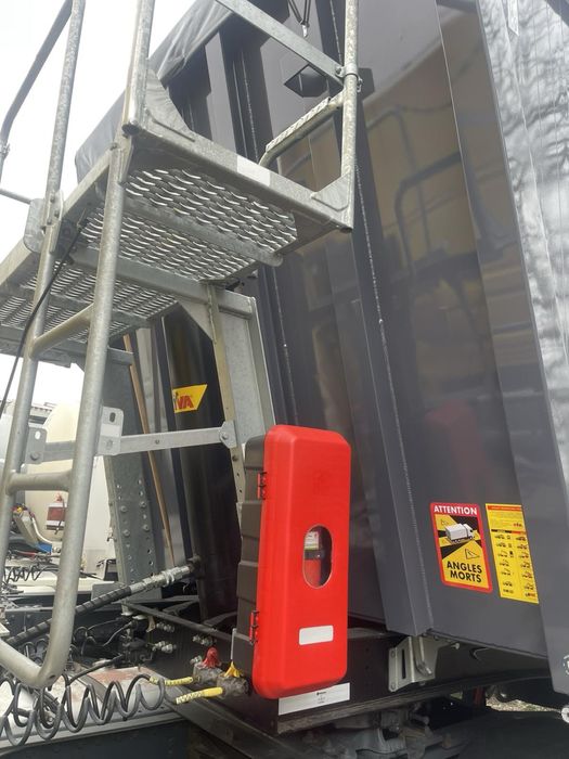 MEGA 3 LIGHT  Новый  прицеп