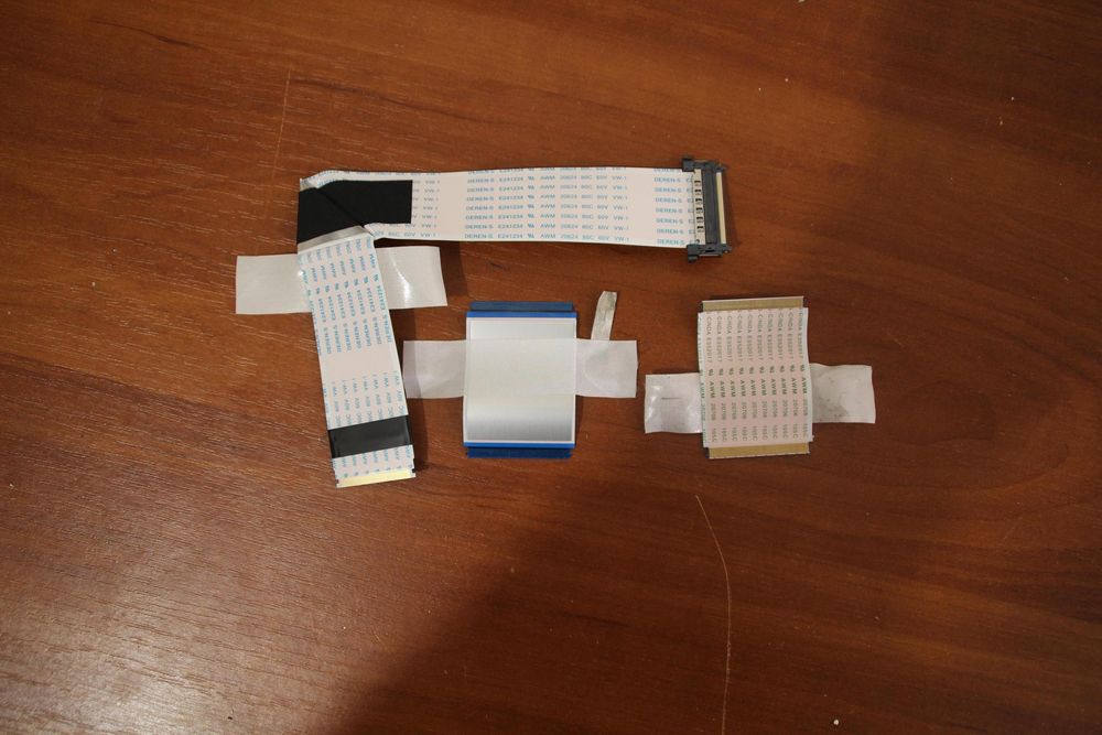 Разбитый экран. 32" Philips 32pfs6402/12. На разборку.