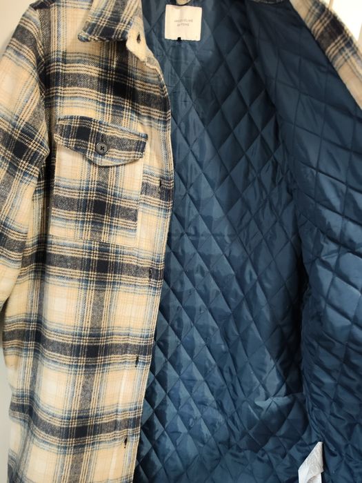 Płaszcz koszulowy, płaszcz w kratkę