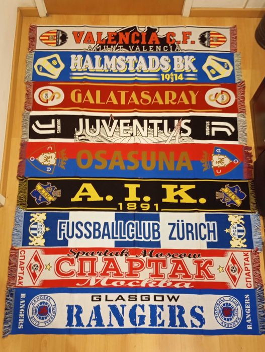 Cachecol - varios clubes de futebol internacionais novos, pede o teu!