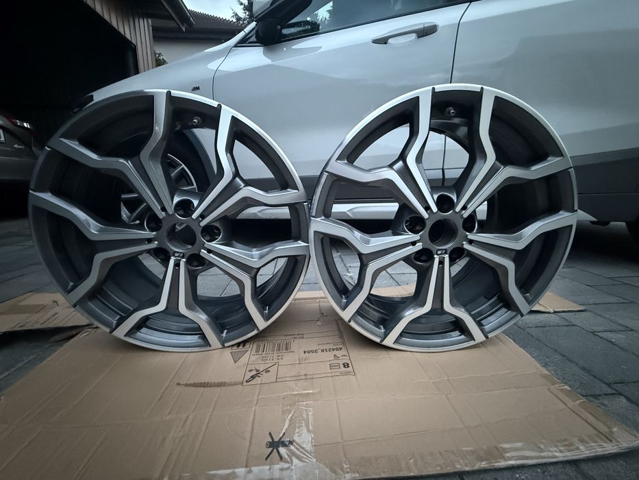 Felgi oryginalne BMW 19” 722M