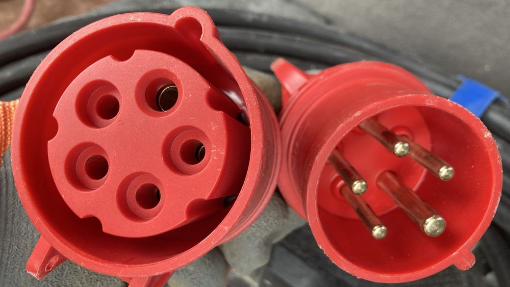 Przedłużacz siłowy