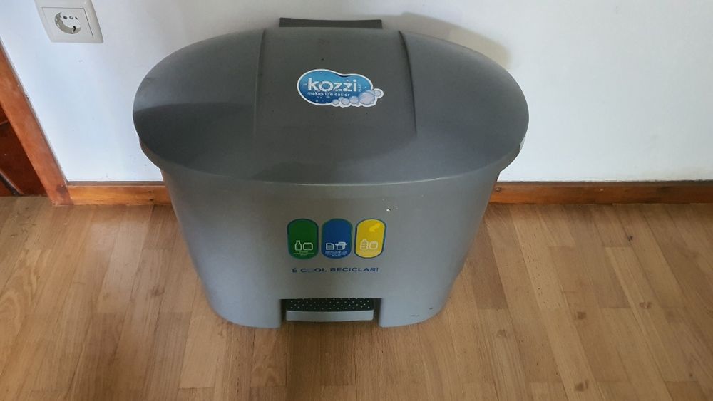 Cotentor para comércio, reciclagem