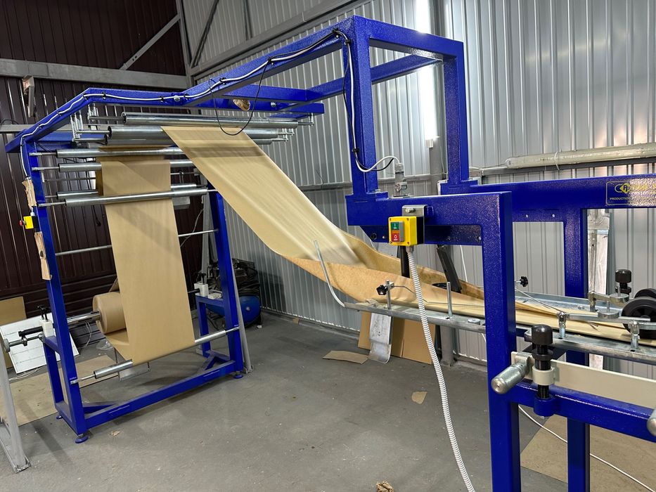 Автоматичний станок для виготовлення паперових пакетів