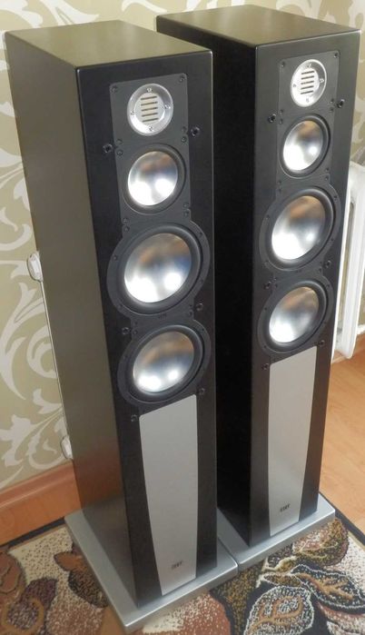 Elac 518 JET czarne