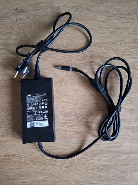 Laptop gamingowy 15,6 FH Dell i5-8300H 8gb 256ssd/1000hdd  GTX 1050