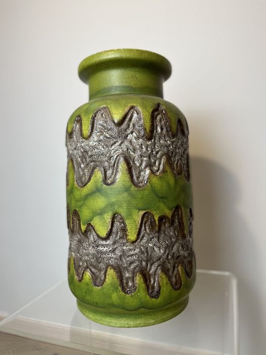 Zielony ceramiczny wazon Dümler & Breiden 689/40. Fat Lava