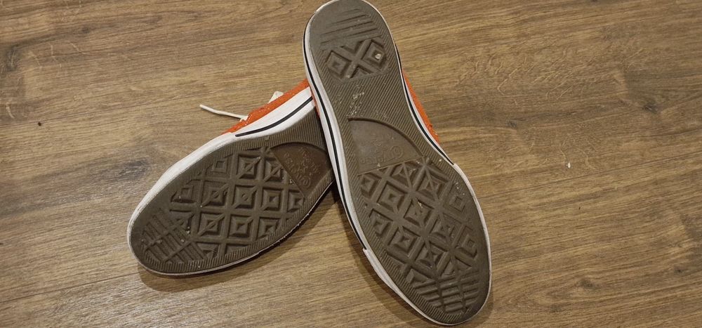 Ténis Converse 44