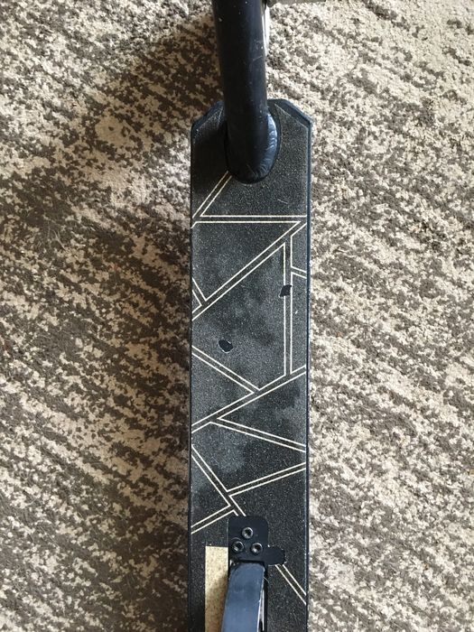 Трюковой самокат Explore