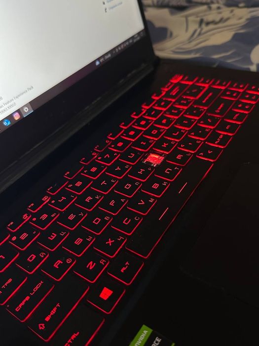Игровой ноутбук MSI GF63 Thin / i5-10500H / GTX 1650 / 8GB / SSD 256