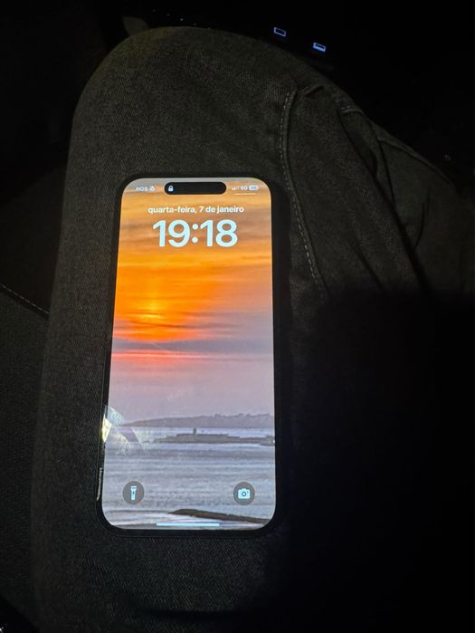 Vendo iphone 16 128gb