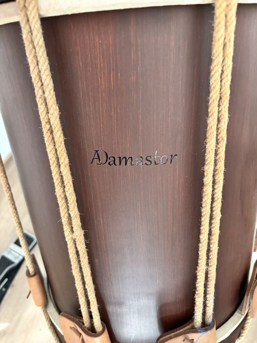 Bombo tradicional Adamastor