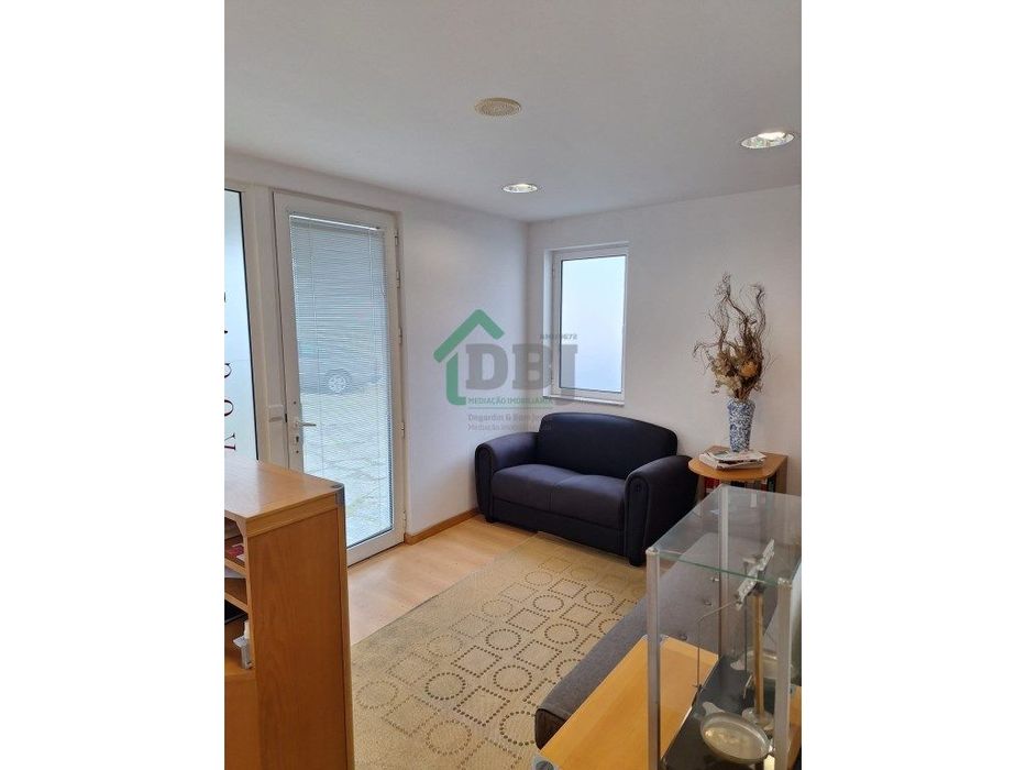 Excelente Escritório, várias salas!