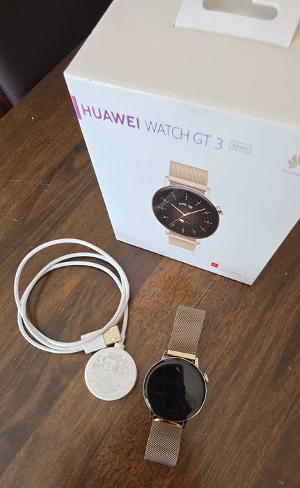 Huawei Watch GT3 42mm – Para peças ou reparação