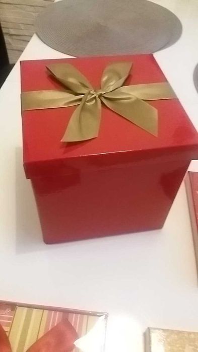 Pudełko ozdobne 17X17